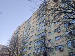 Piata Delfinului, Pantelimon